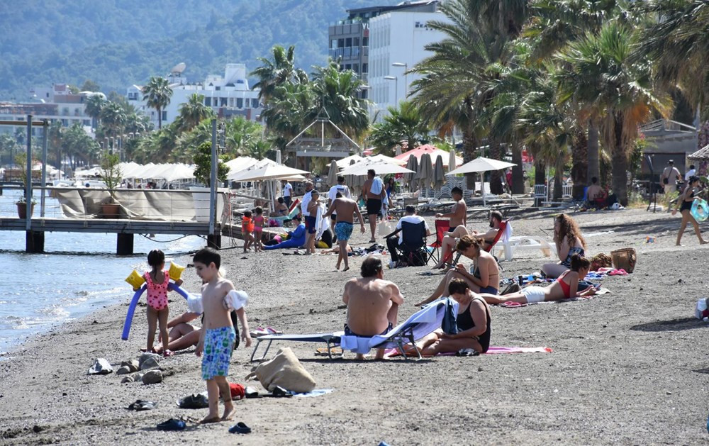 Marmaris'te sıcaklık 41 dereceyi gördü