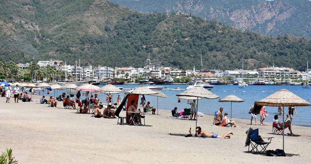 Marmaris'te sıcaklık 41 dereceyi gördü