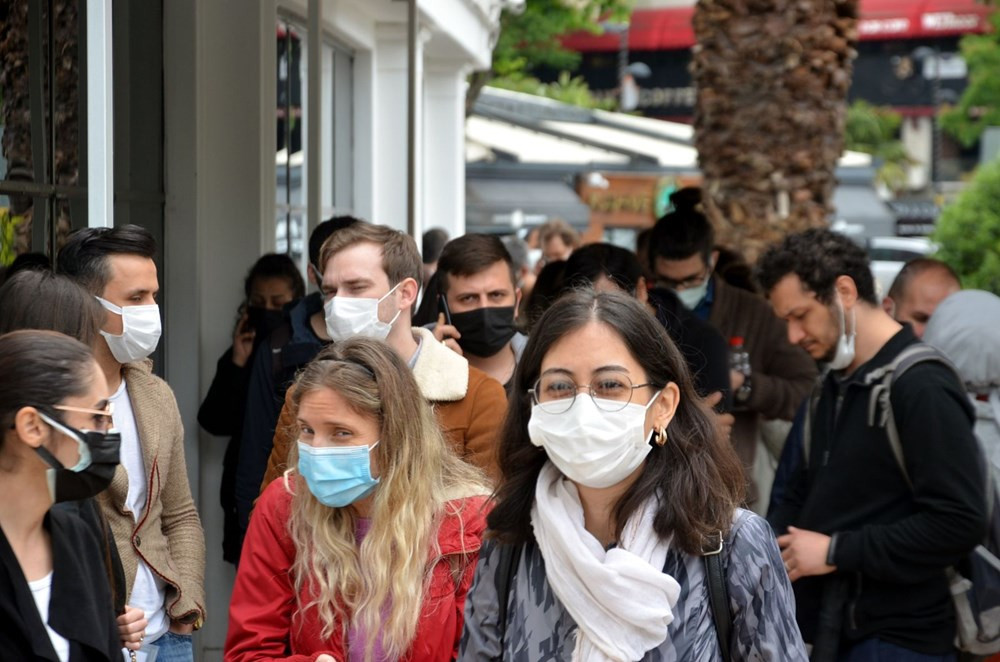 İstanbul'da evlenmek için kuyruğa girdiler