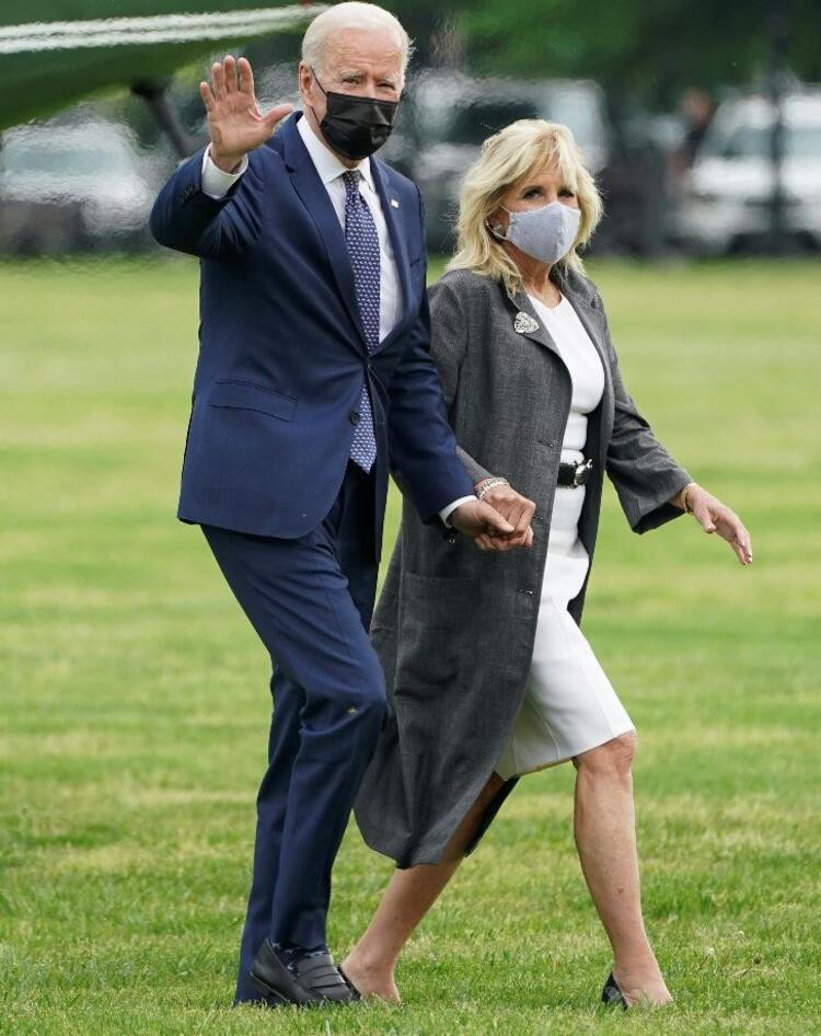 jill Biden'ın paylaşımı tartışmanın fitilini ateşledi