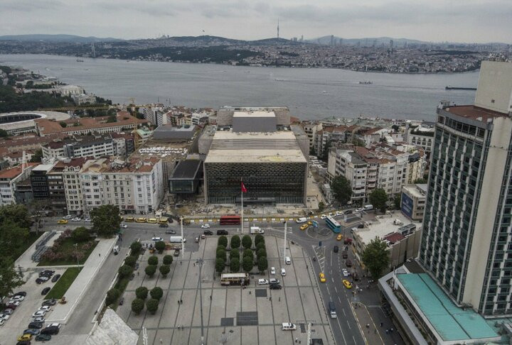 Taksim’in yeni silüeti AKM ile ortaya çıktı