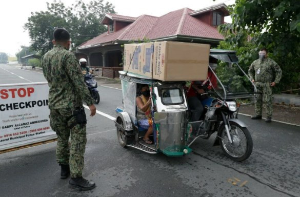 Filipinler'de Taal Yanardağı patlamak üzere: Binlerce kişi tahliye ediliyor