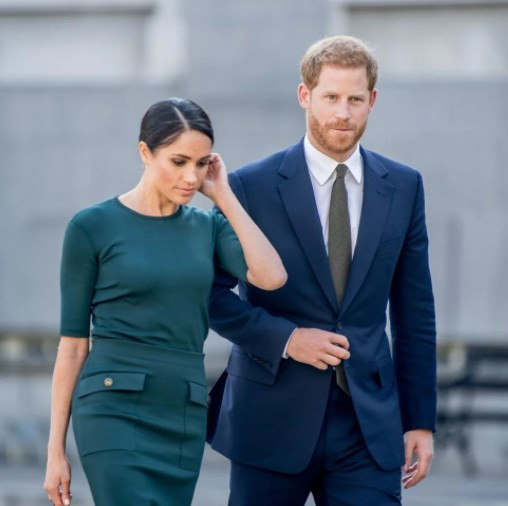 Prens Harry ve Meghan Markle'ın kitap hazırlığı tartışılıyor