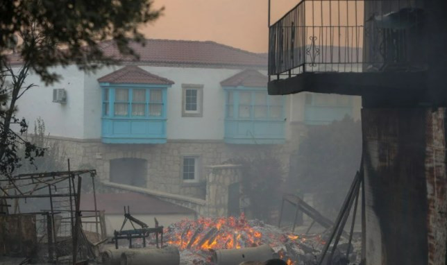 Manavgat'ta yangın felaketi! 3 kişi hayatını kaybetti