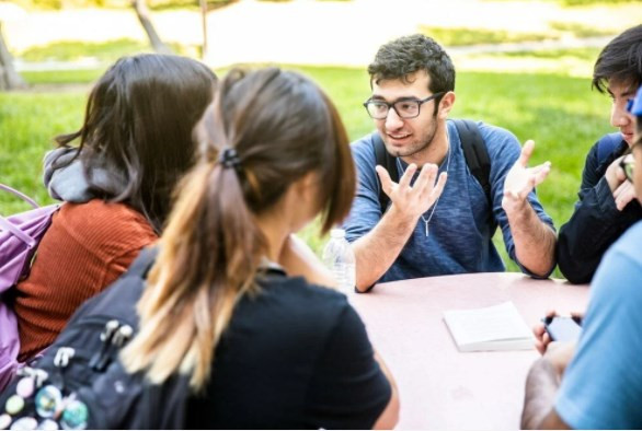 Geleceğin en popüler ve en yüksek maaşlı 20 mesleği