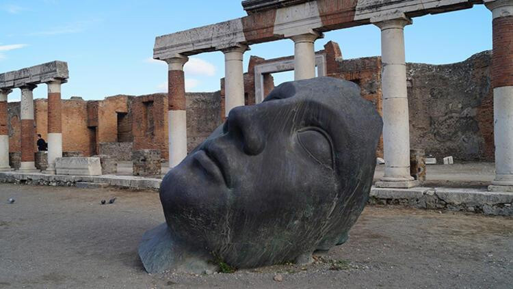 Küllelerin altından doğan şehir: Pompeii