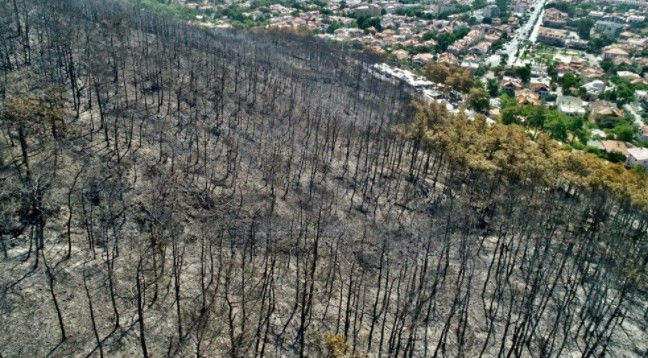 Marmaris'te yanan alanlar havadan görüntülendi