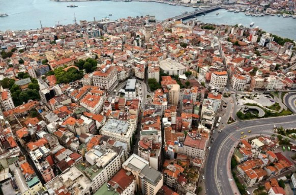 İstanbul ve İzmir'i bekleyen büyük tehlike: Kıyılar sular altında kalacak 