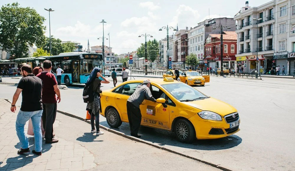 İstanbul'un bitmeyen 'taksi' sorunu! Krizin sebebi...