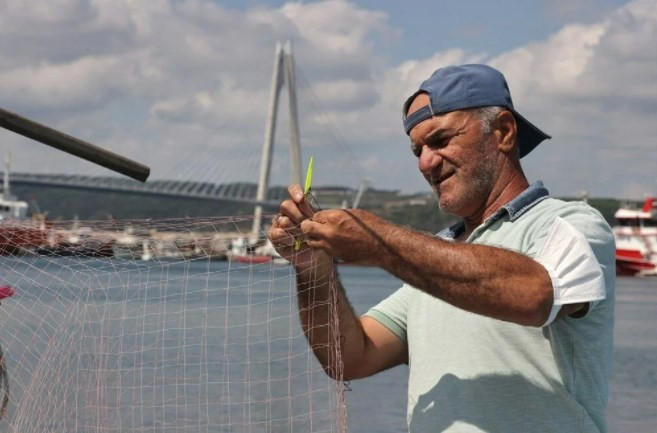 İstanbullu balıkçılar vira bismillah demek için gün sayıyor