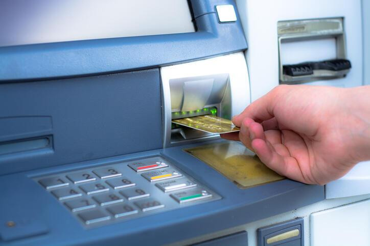 ATM'lerde işlem ücreti tavanı 4 TL'ye yükseldi!