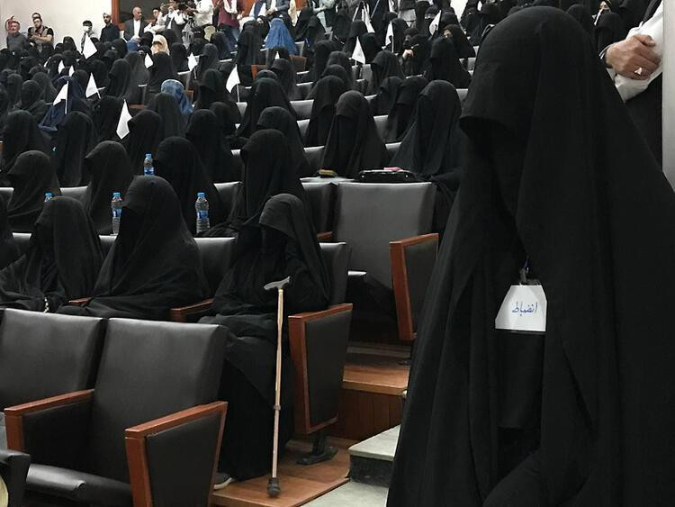 Fotoğraflar art arda geldi: Taliban üniversitede!