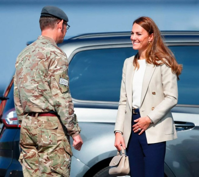 Kate Middleton dördüncü çocuğuna mı hamile?