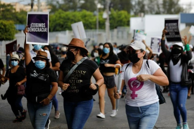 Bitcoin, El Salvador'da binlerce kişi tarafından protesto edildi