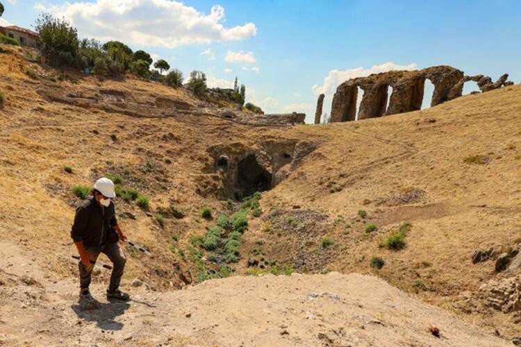 Seçkinlere özel 1800 yıllık localar bulundu