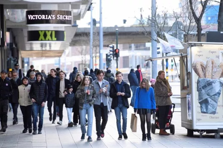 Koronada semptomlar değişti: Bu belirtilere dikkat!