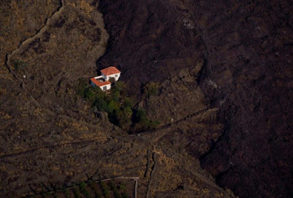 Kanarya Adaları'nın tek başına ayakta kalan 'mucize evi'