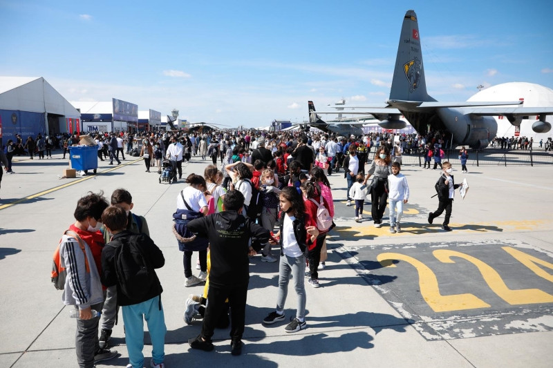 TEKNOFEST'tin dördüncü gününde 'Milli Kanatlar' havalandı