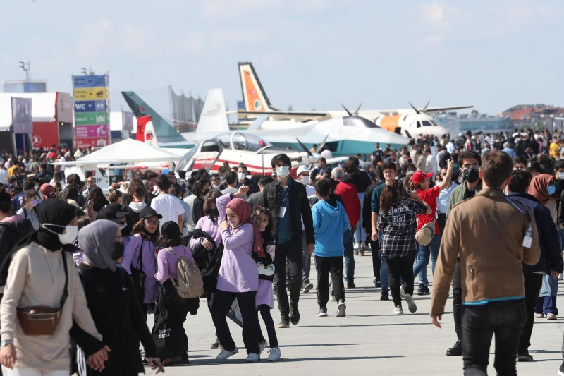 TEKNOFEST'tin dördüncü gününde 'Milli Kanatlar' havalandı