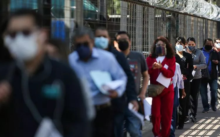 İngiltere Sağlık Bakanlığı açıkladı: İşte aşının 4 yan etkisi!