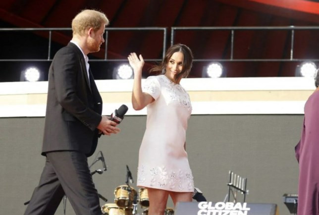 Meghan Markle ve Prens Harry alay konusu oldu