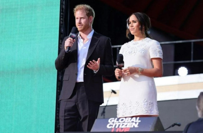 Meghan Markle ve Prens Harry alay konusu oldu