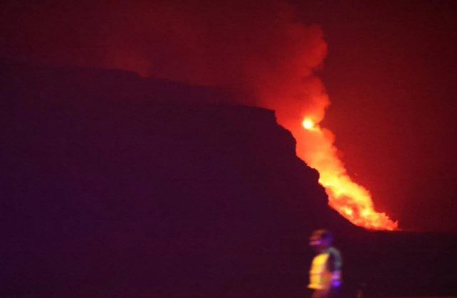 La Palma'da lavlar denize ulaştı