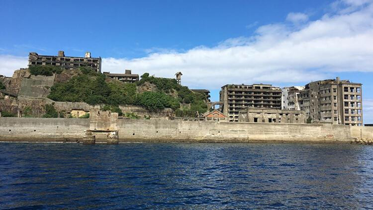 Hiçbir insanın yaşamadığı beton ada Hashima