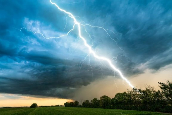 Hava olaylarında korona etkisi: Yıldırımlar 5’te bir azaldı