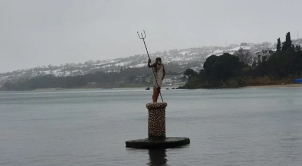 Sosyal medyanın son hedefi: Sinop'un 'Poseidon heykeli'