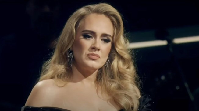 Adele, Sylvester Stallone’nin evini yarı fiyatına alıyor