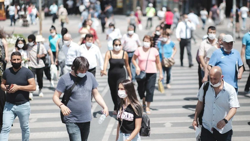 Yeni araştırma: Omikron'un bulaşma oranı ne kadar? 