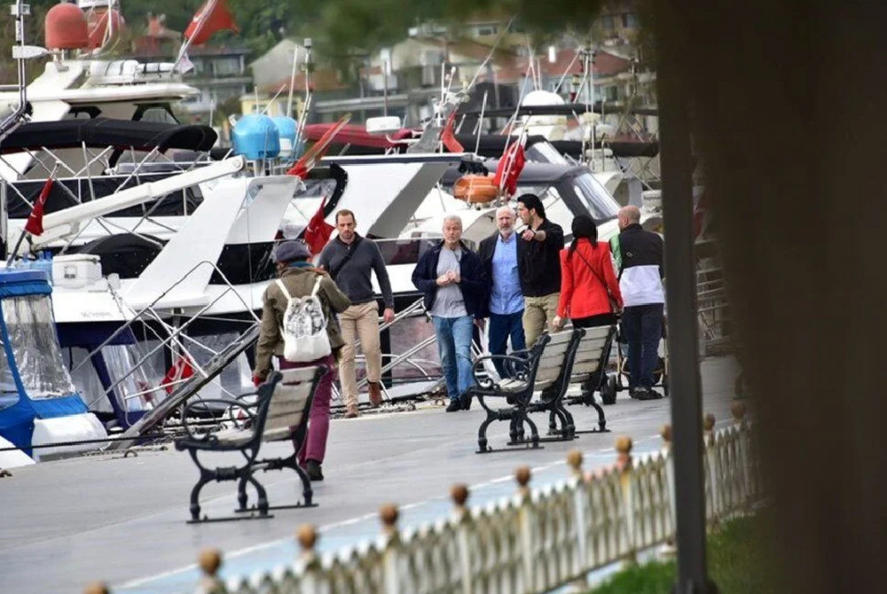 Bebek'te yürüyüş yaptı: Roman Abramoviç İstanbul’da!