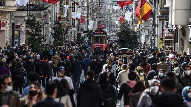 İlk kez net tarih verdiler: Vaka ve ölüm tavan yapacak!