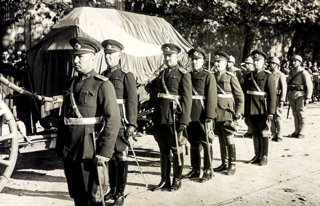 Ulu Önder Atatürk'ün son yolculuğunun tarihi fotoğrafları