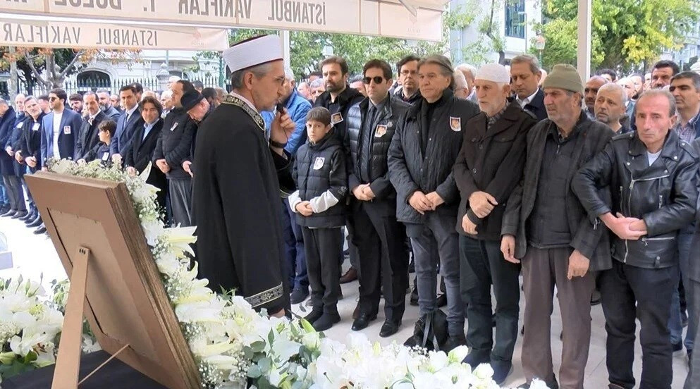 Okyanusa düşen ve bulunamayan Dilek Ertek için gıyabi cenaze namazı kılındı