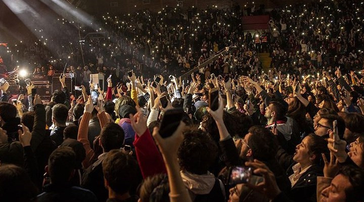 İşte ünlülerin yılbaşı konserlerinden alacağı ücretler