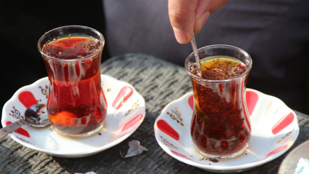 Yıllardır zehir içiyormuşuz: İşte ödüllü çay demleme tekniği!