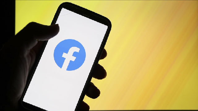 Dava açıldı: Facebook'un hakkınızda ne bildiğini 6 adımda öğrenin!