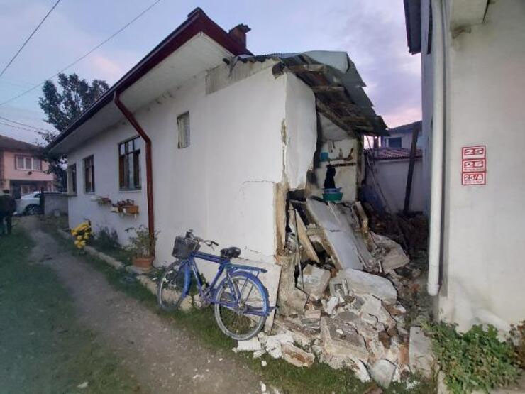 Uzman isim açıkladı: Daha büyük bir deprem olma olasılığı...