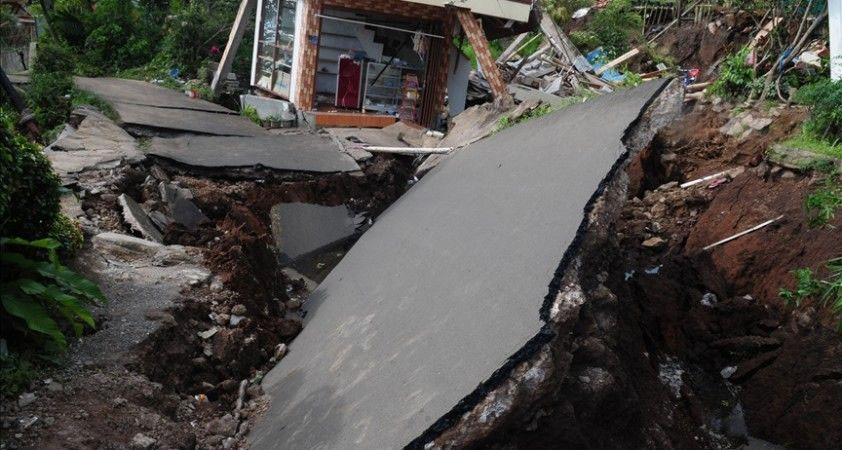 Endonezya depremi: 3 gün sonra gelen mucize!