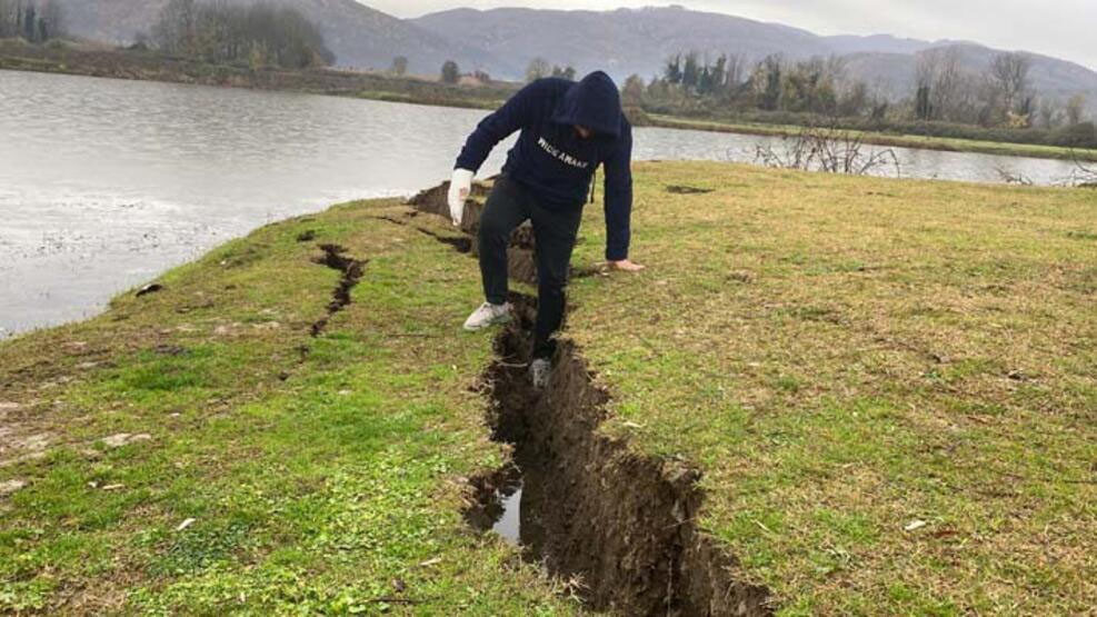 Düzce depreminin ardından endişelendiren görüntü!