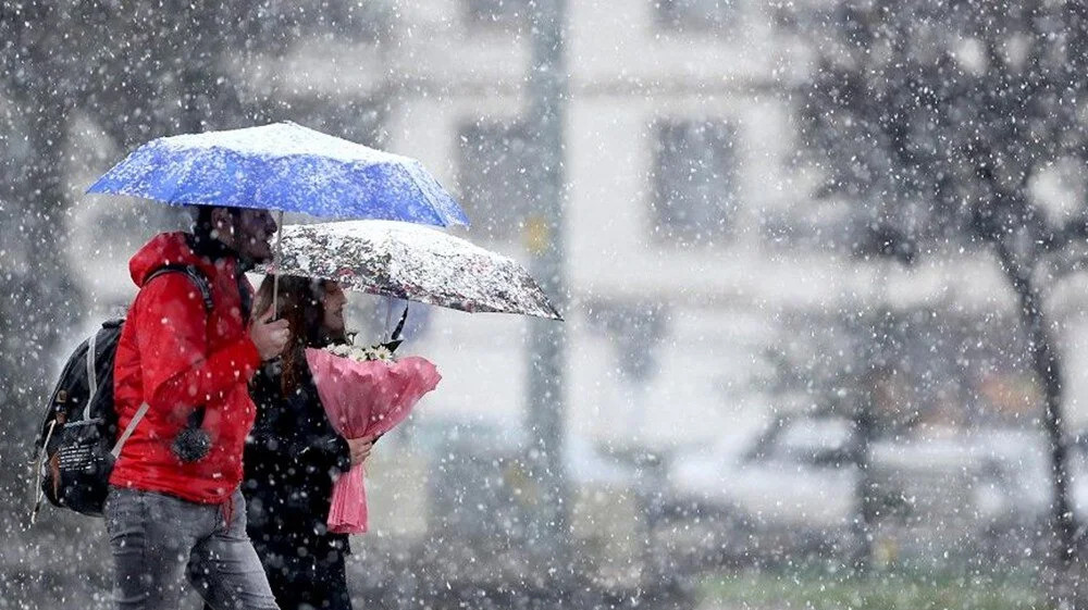 Uzmanı yanıtladı: İstanbul'a kar ne zaman yağacak?