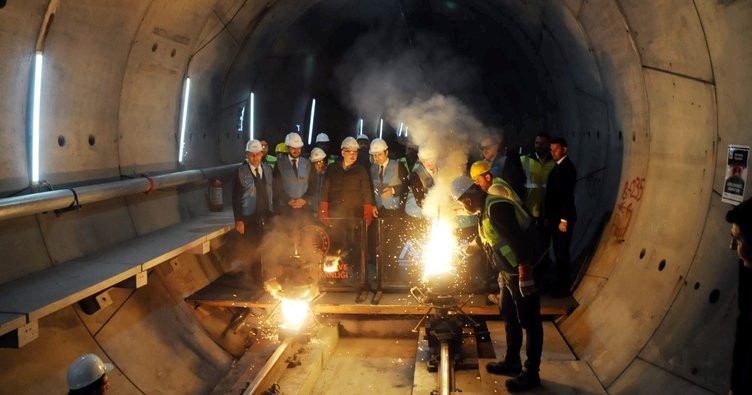 İstanbul'a yeni metro hattı: Süre 30 dakikaya iniyor!