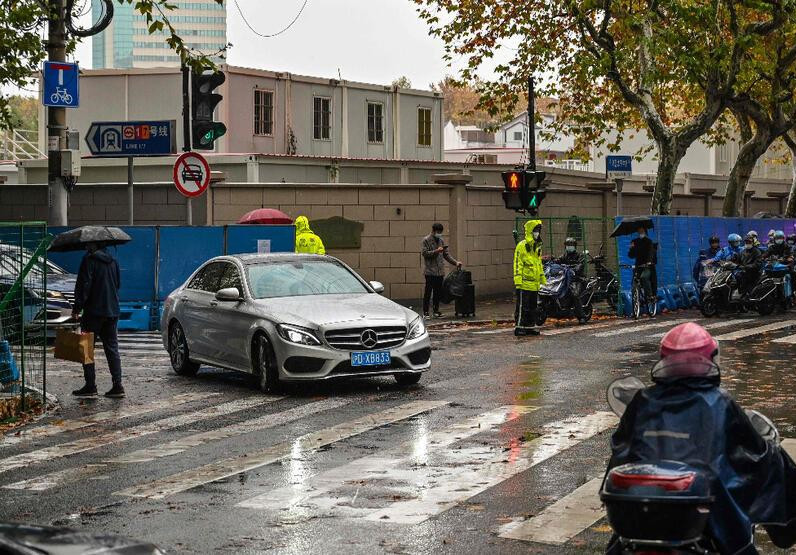 Çin'de son durum: Protestolara polis müdahalesi!