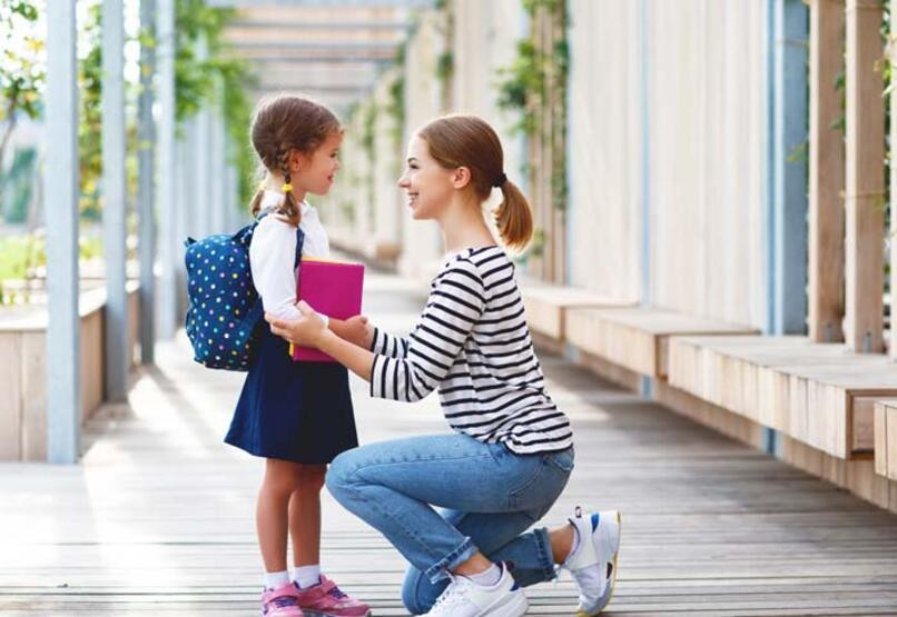 Ağır okul çantaları ağrıları tetikliyor! Peki ya çözüm ne?