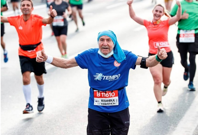 44. İstanbul Maratonu'ndan ilginç kareler