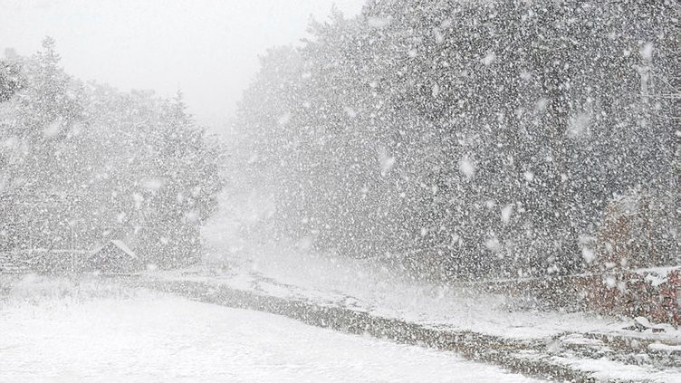 Meteoroloji'den kuvvetli sağanak ve kar uyarısı!