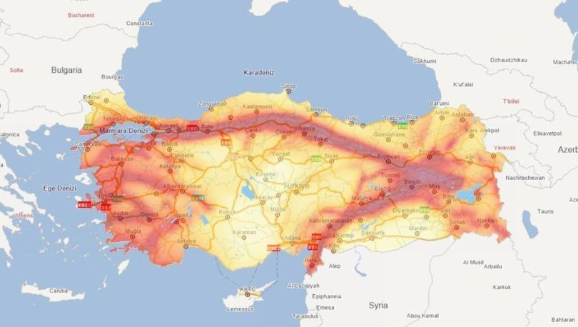 Büyük tehlike: İzmir'deki deprem suskun fayları aktifleştirdi!