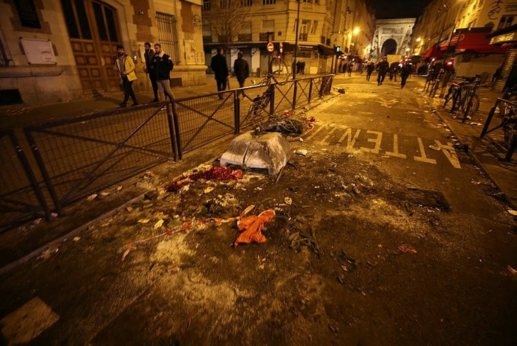 Paris'te ölenler PKK'lı çıktı